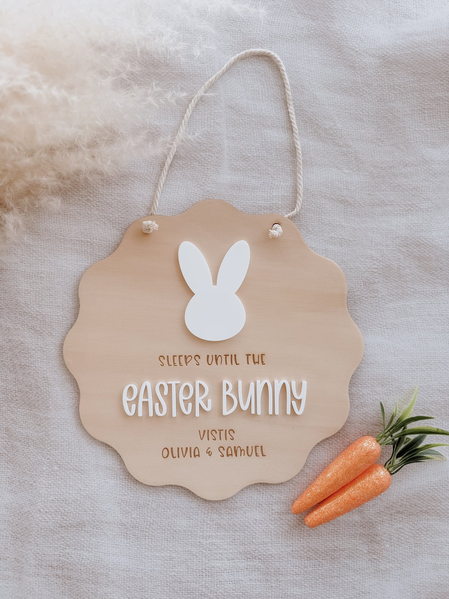 SCALLOPED EASTER COUNTDOWN SIGN | Personalised | Engraved Plywood & Acrylic